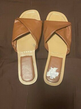 Tahari Crossover Sandals